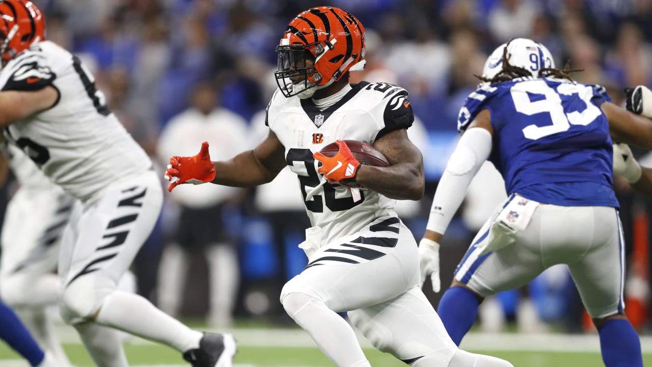 mixon-180912-sl.jpg