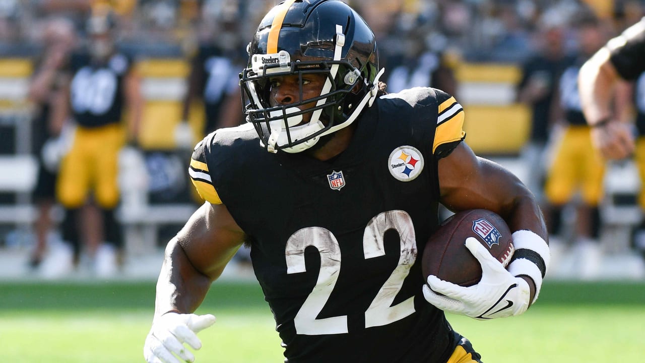 Steelers RB Najee Harris sustained Lisfranc injury in camp, but