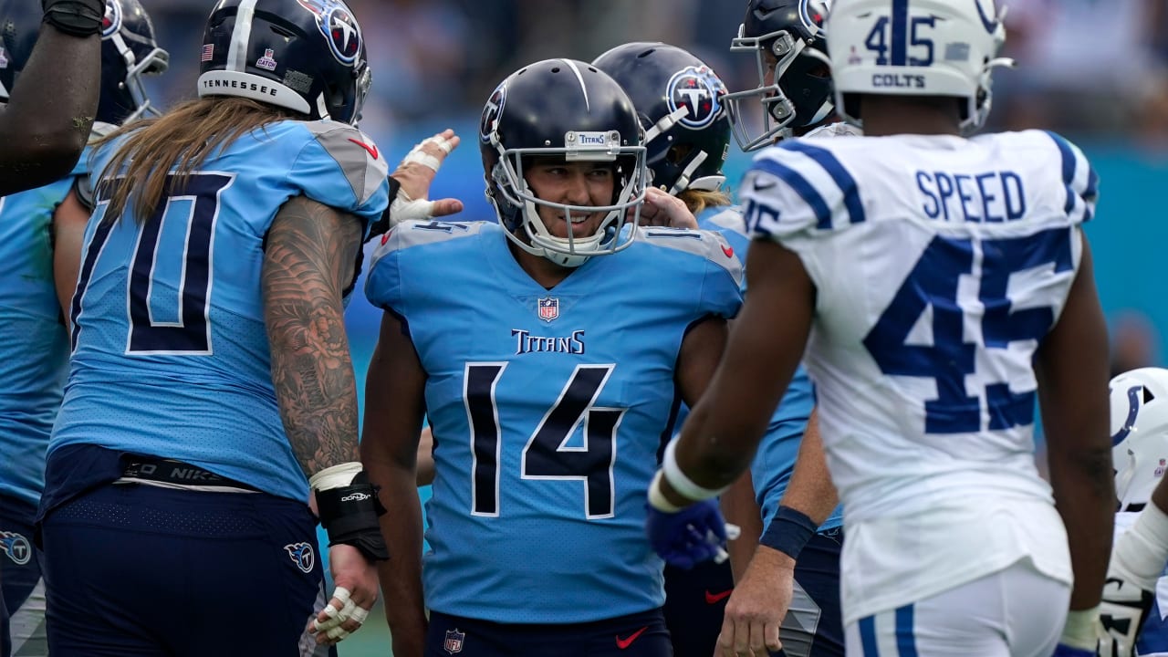 Tennessee Titans kicker Randy Bullock's fourth FG gives the Titans