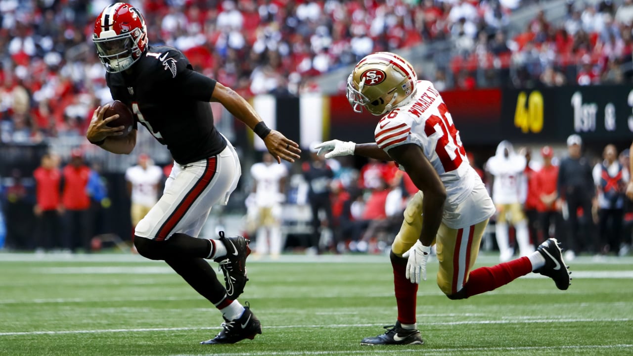 Falcons' Marcus Mariota scores 3 touchdowns as Atlanta upends 49ers