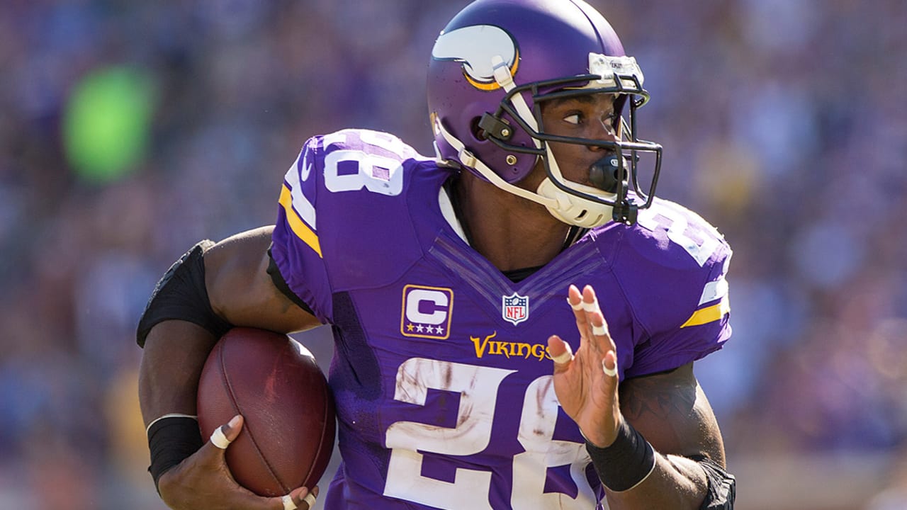 Adrian Peterson-151001-Spot.jpg
