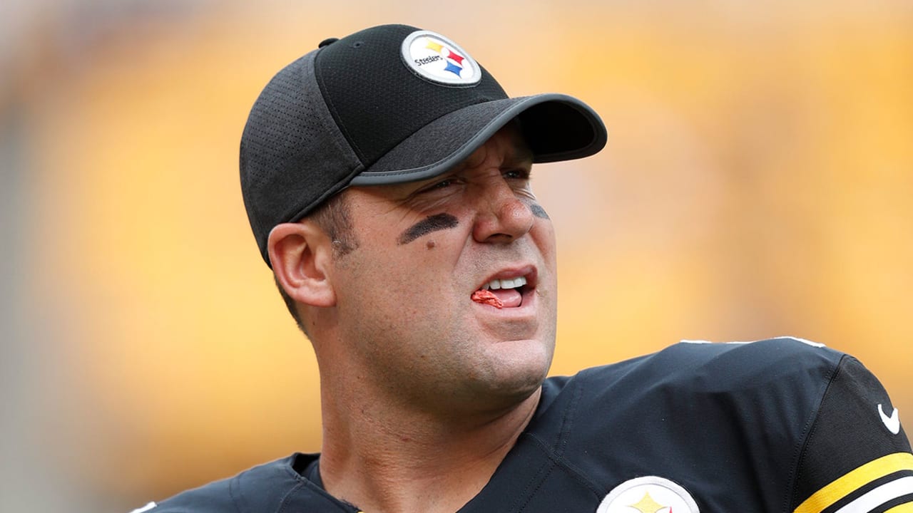Ben Roethlisberger-171011-SL.jpg