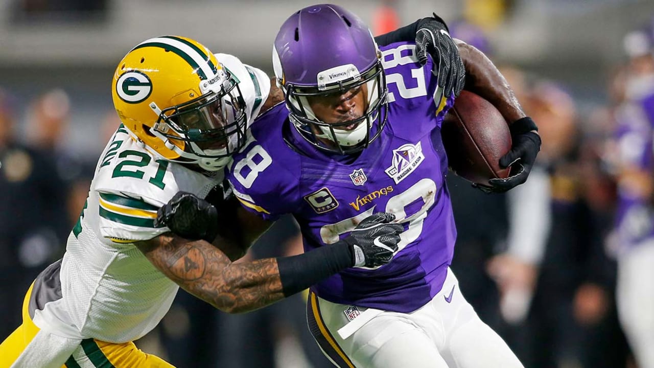 adrian-peterson-160919-SL