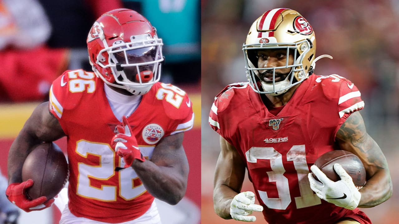 Damien Williams, Raheem Mostert swap jerseys after Chiefs' Super