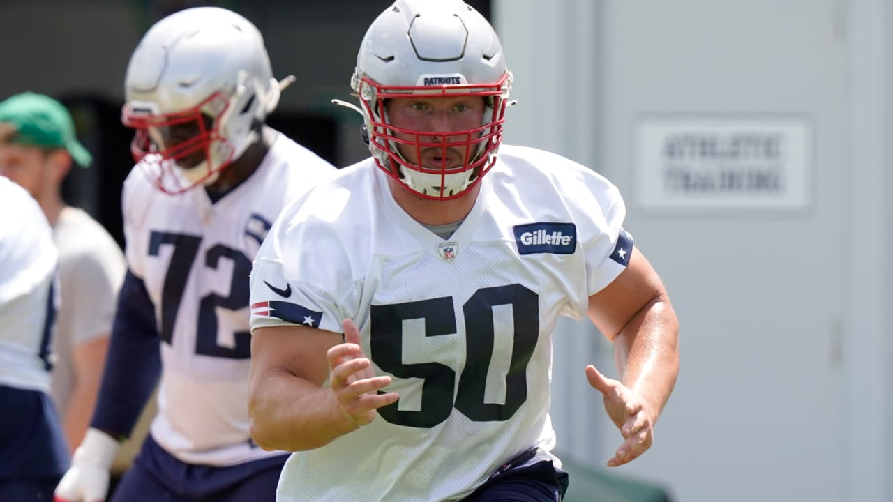 Patriots sign Cole Strange, Tyquan Thornton and Bailey Zappe, now have full  rookie class under contract