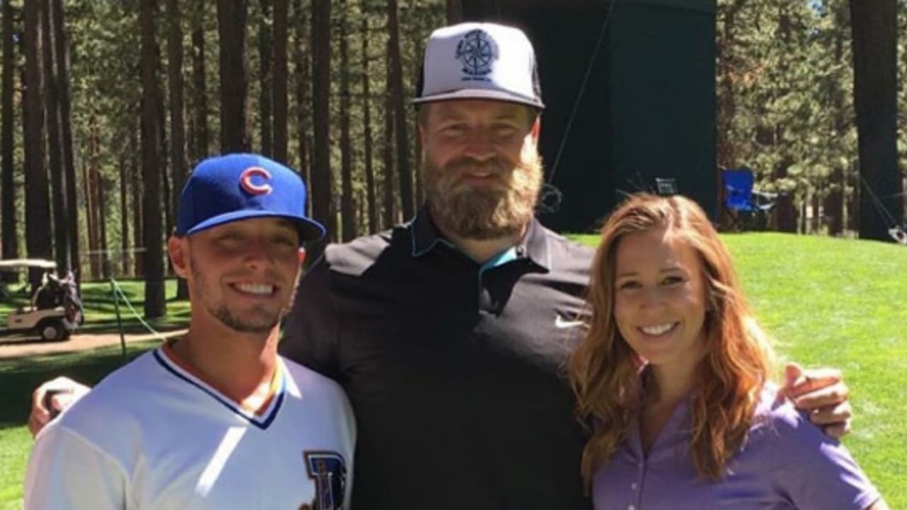 Does Ryan Fitzpatrick have a gut? (Update Nope)