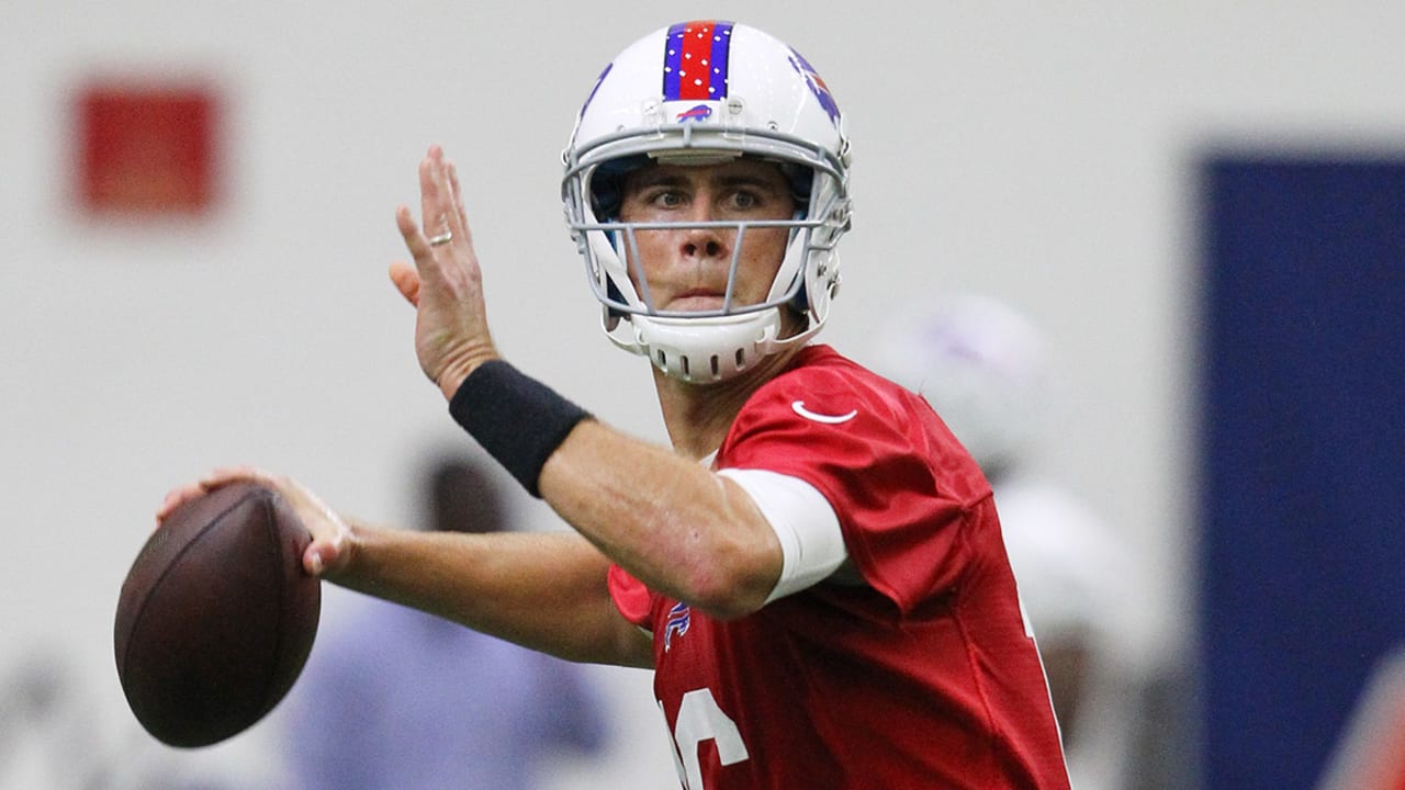 matt-cassel-150731-spot.jpg