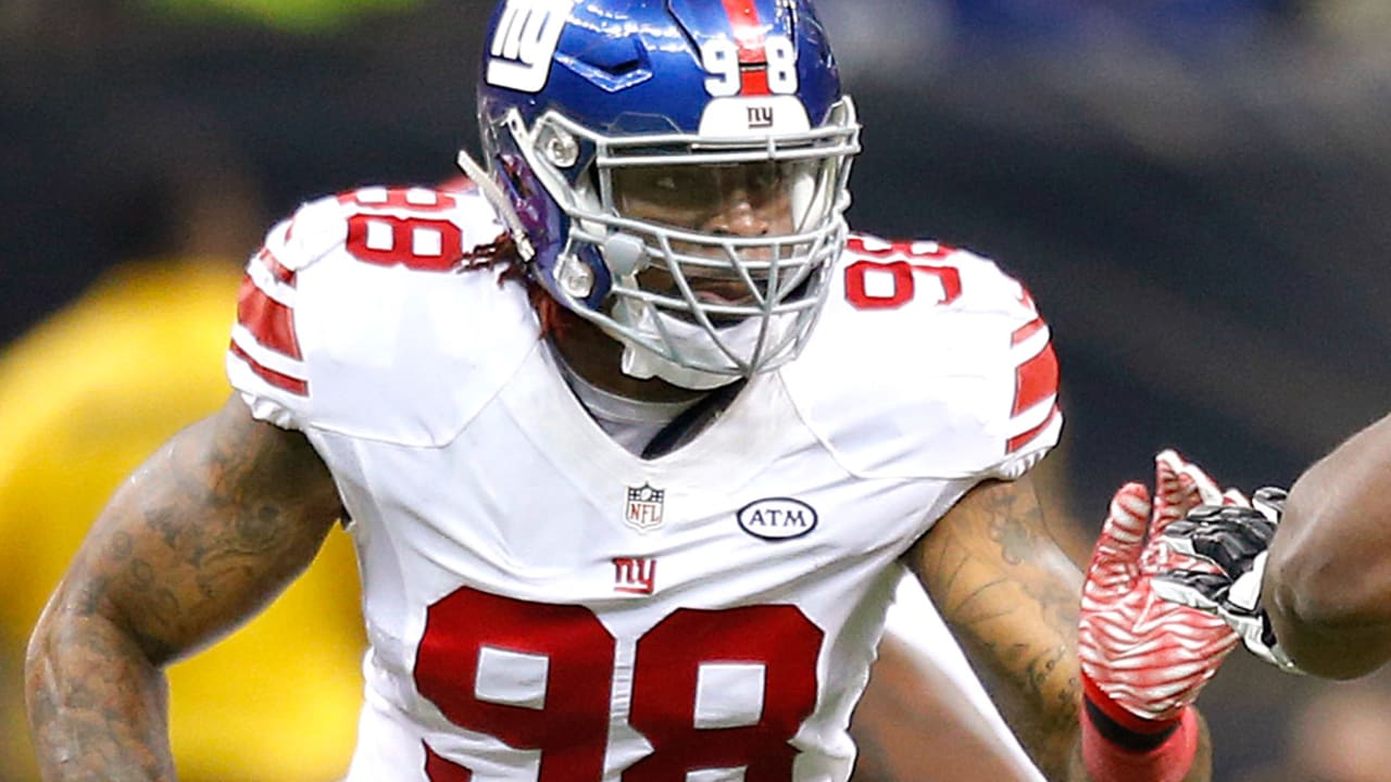 Giants waive Damontre Moore after fight with Jenkins