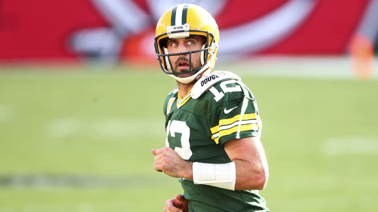 Aaron Rodgers Accepts Challenge Of Potentially Playing Without Top 3 Rbs