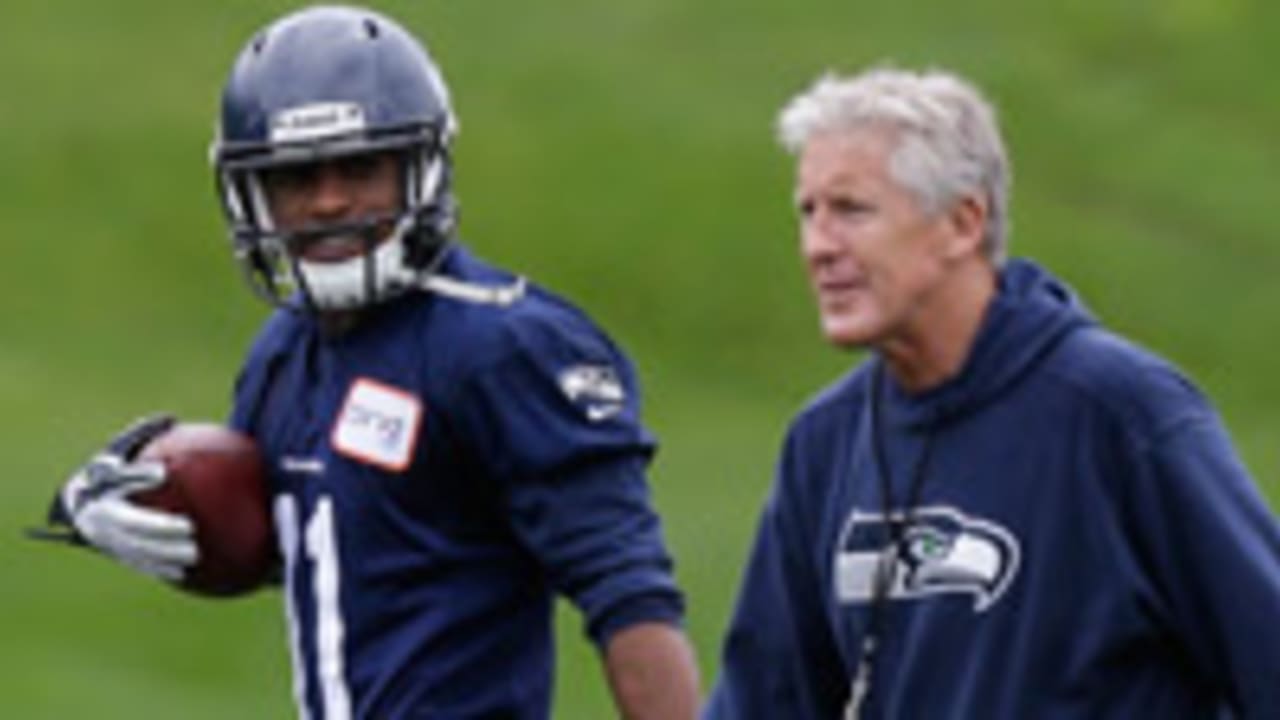 Pete Carroll Percy Harvin_130731_SL