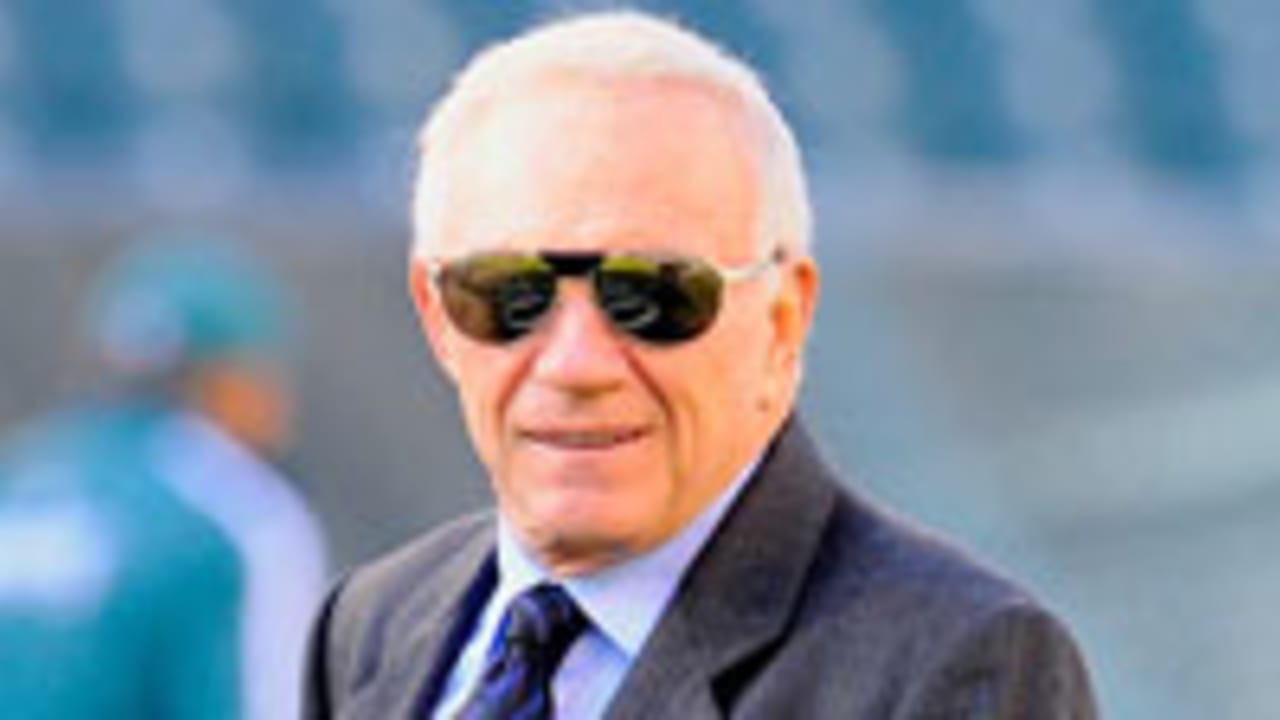 Jerry-Jones-130223-Spot.jpg
