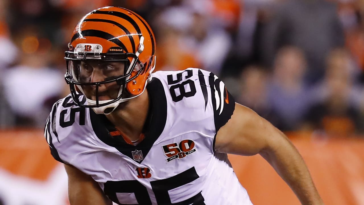 tyler-eifert-072618