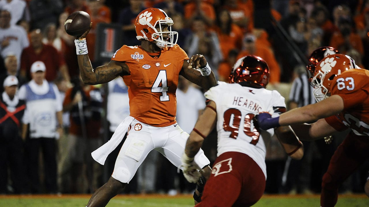 Deshaun Watson-161001-Spot.jpg