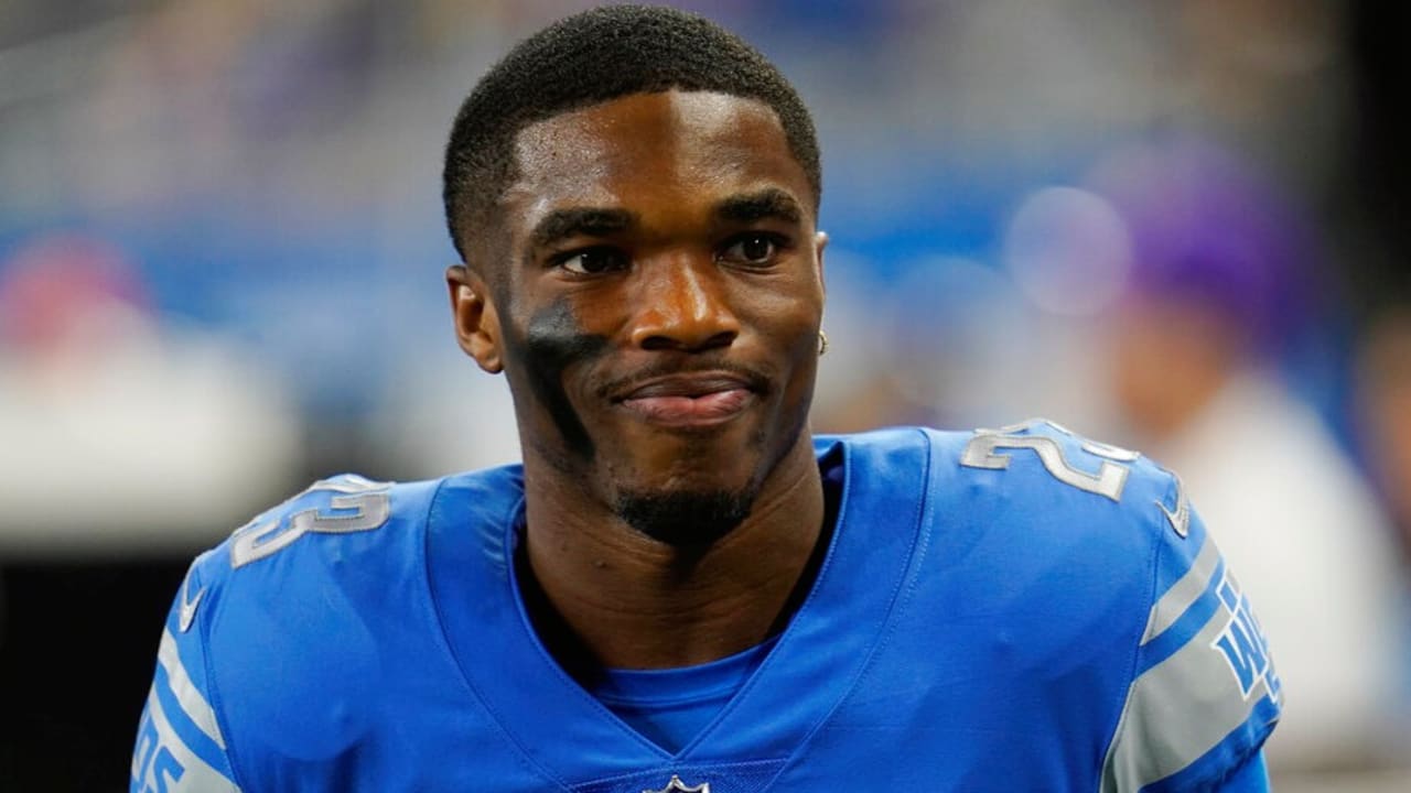 Falcons acquire cornerback Jeff Okudah in Lions trade