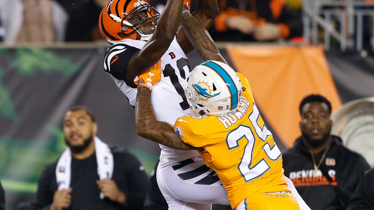 Bengals players, coaches comment on A.J. Green after strange viral vid