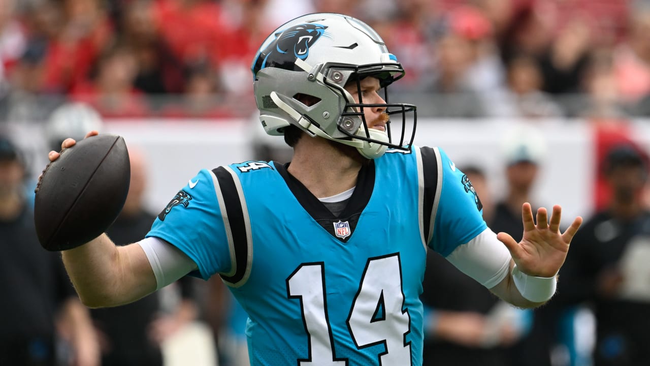 Carolina Panthers Quarterback Sam Darnold's Accuracy Is 100 On 24-yard ...