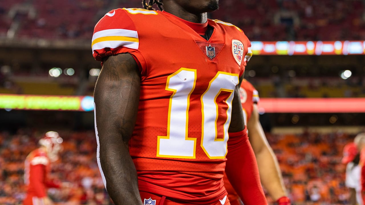 Chiefs owner: Tyreek Hill not with team for 'foreseeable future