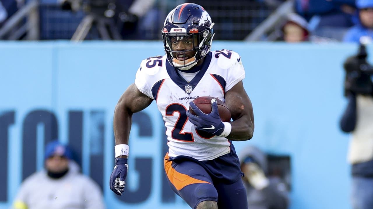 Ravens sign RB Melvin Gordon to one-year deal, place J.K. Dobbins on PUP  list