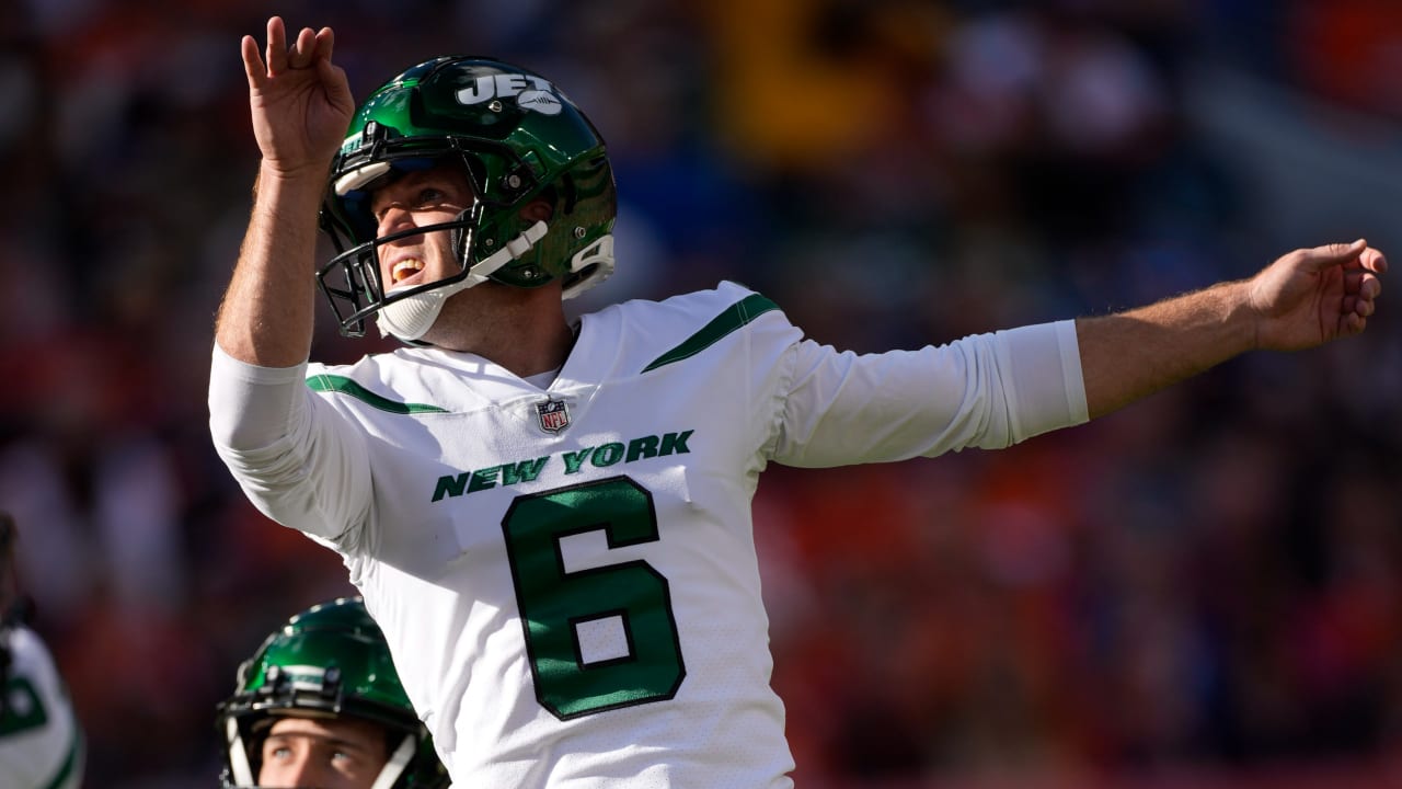 New York Jets kicker Greg Zuerlein predicts wind perfectly for 45yard