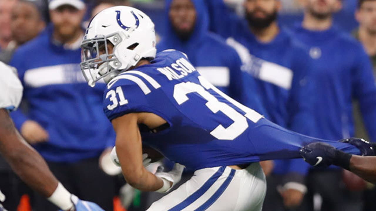 WATCH: Colts' Quincy Wilson intercepts Marcus Mariota