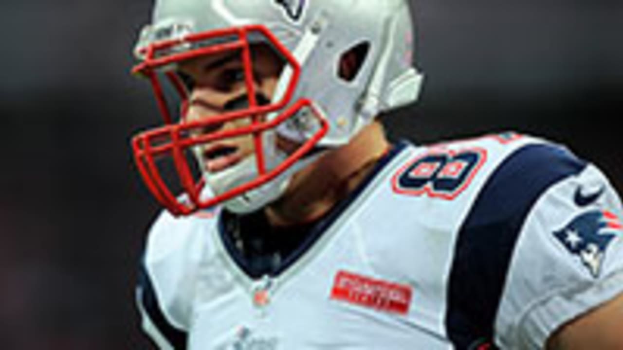 rob-gronkowski-121230-SPOT.jpg