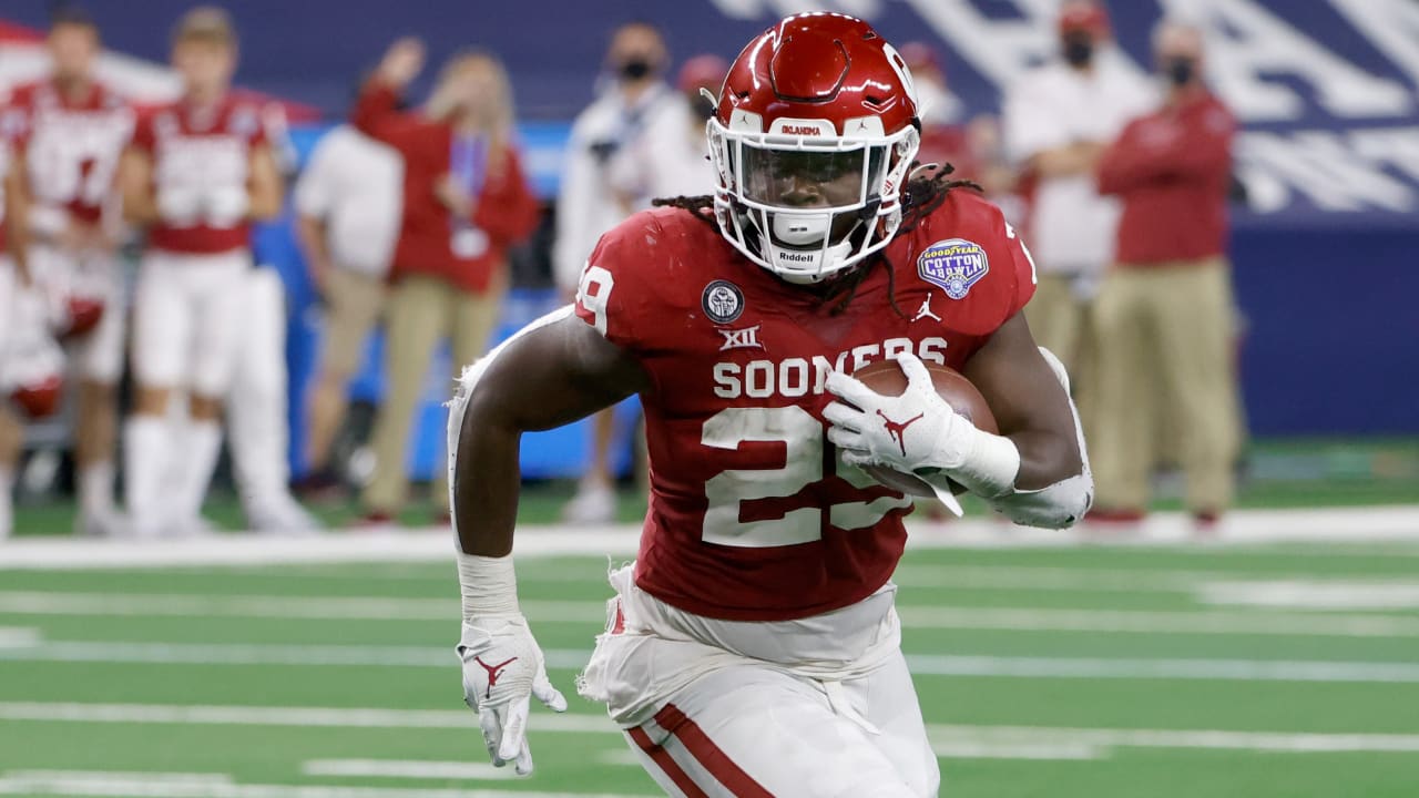 NFL Draft: Oklahoma RB Rhamondre Stevenson taken by New England