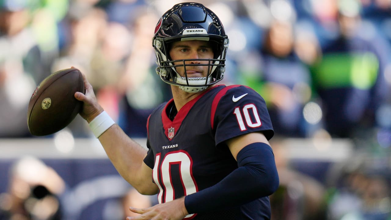 Houston Texans quarterback Davis Mills' best plays vs. Seattle