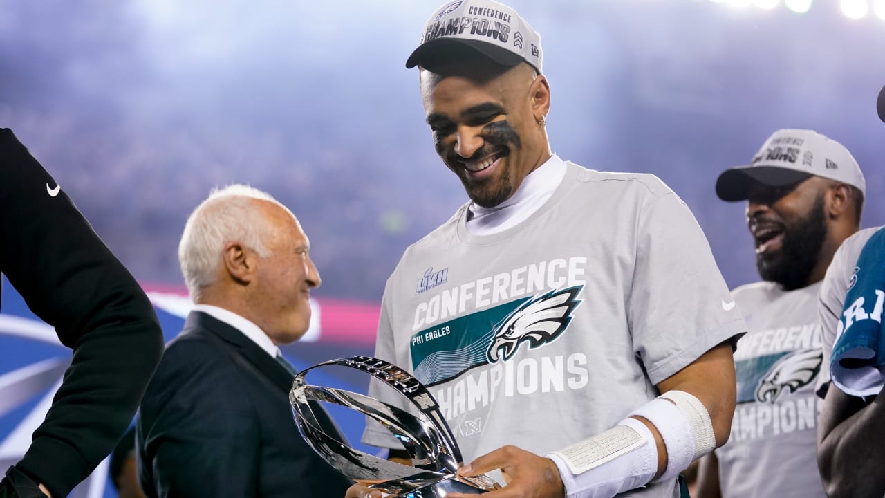 Jalen Hurts' record-setting extension a priceless decision for Eagles