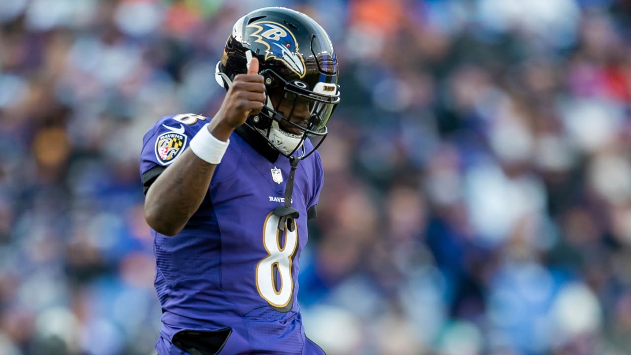 Ravens players want Lamar Jackson back at QB in 2023: 'You can't let a guy  like him go'