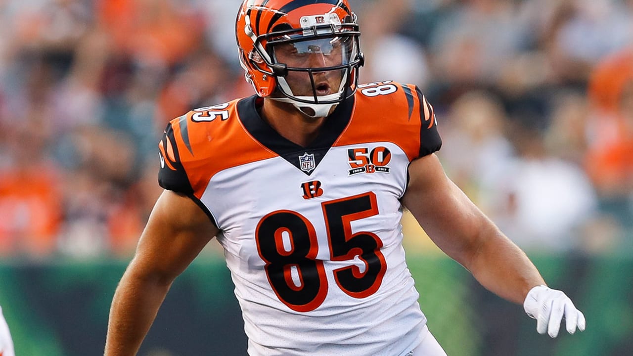eifert-171011-sl.jpg