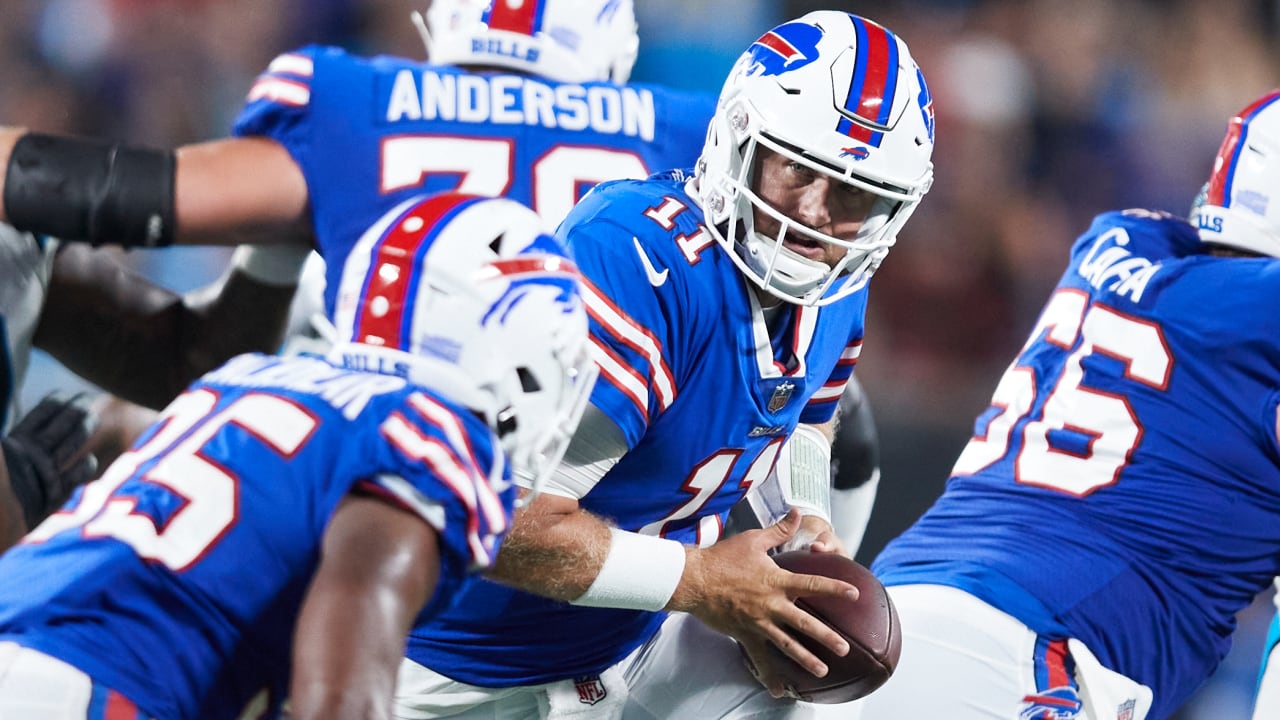 Buffalo Bills running back Raheem Blackshear activates truck stick against  Carolina Panthers defense