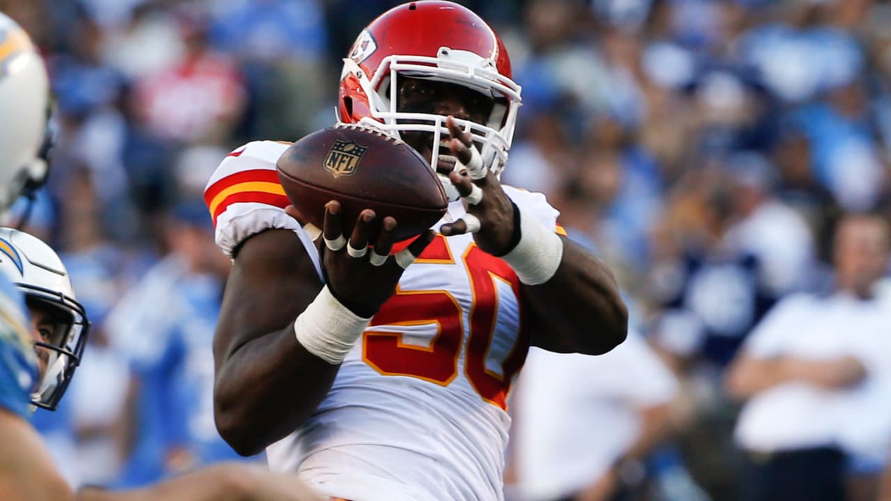 justin-houston-112215-spot.jpg