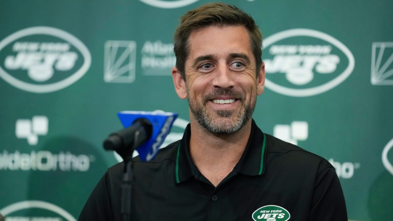 New York Jets quarterback Aaron Rodgers: I'm going to play with Jets ...