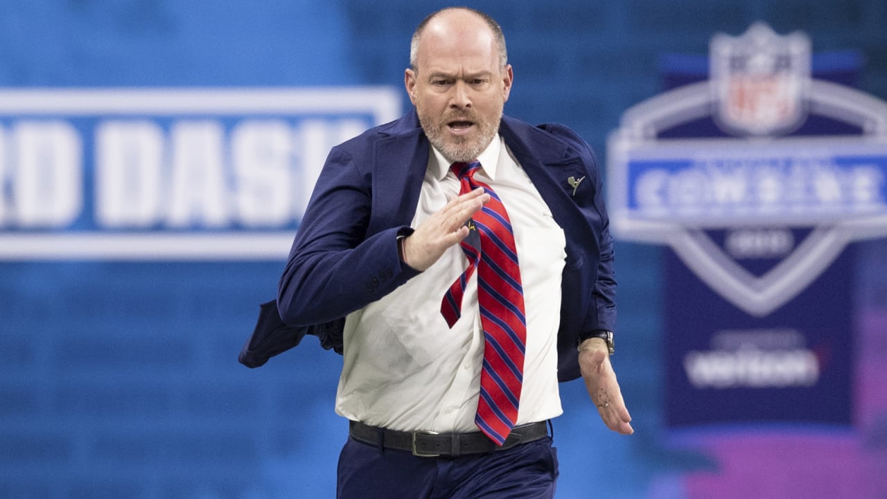 Rich Eisen 40-yard dash: NFL Network anchor breaks six seconds in NFL  Combine charity run - DraftKings Network