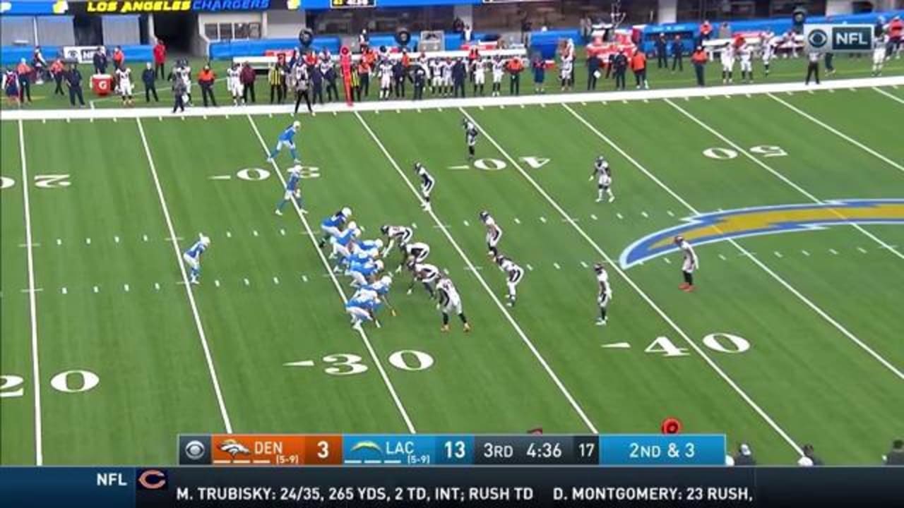 Los Angeles Chargers quarterback Justin Herbert finds tight end Donald ...