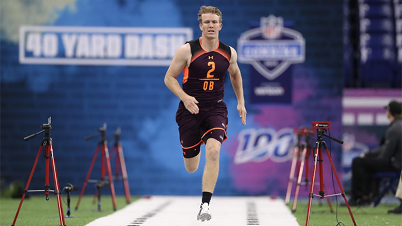 NC State quarterback Ryan Finley runs an official 4.73 40yard dash at