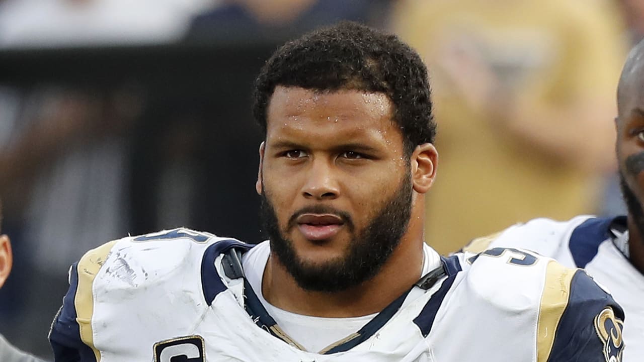 Aaron Donald ends holdout with record deal from LA Rams