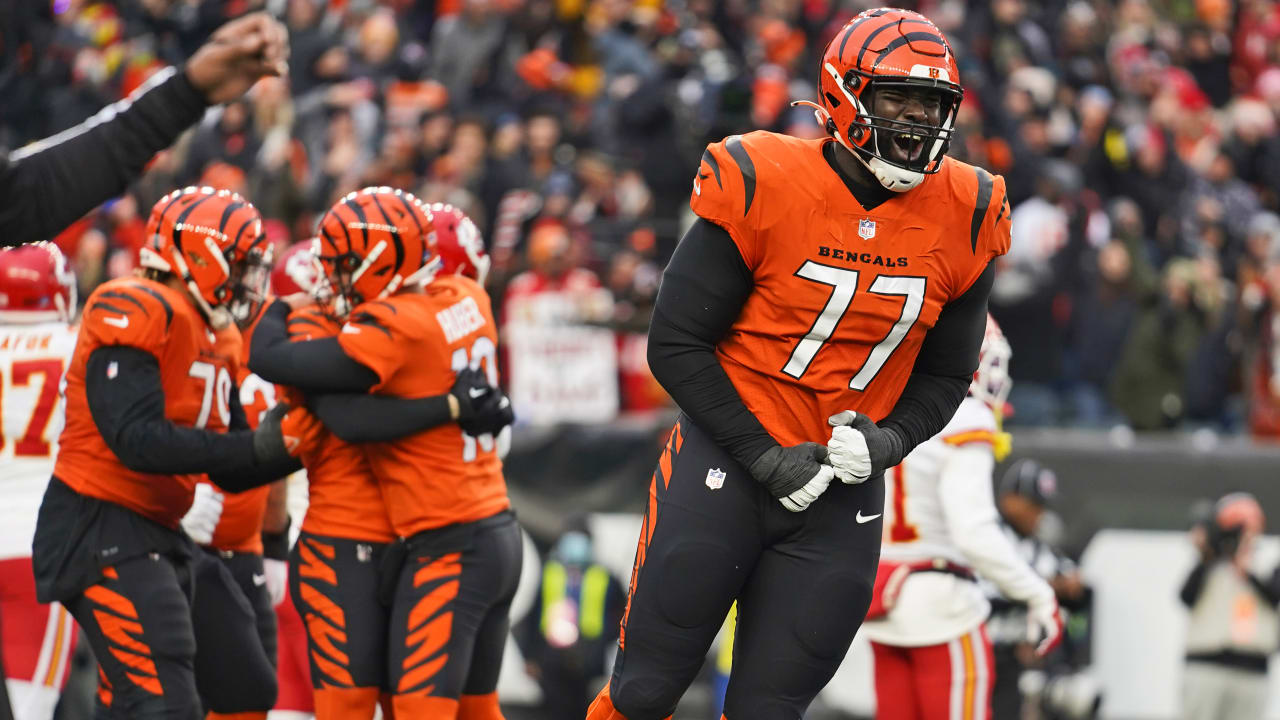 Worst to first: Bengals clinch AFC North title with win over the Chiefs