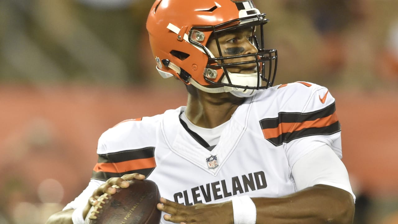 Browns sign rookie QB DeShone Kizer to contract