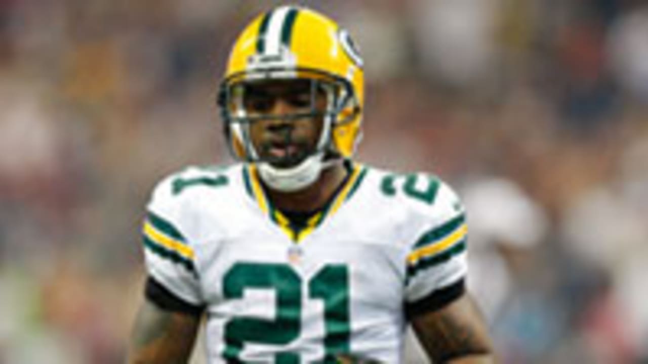 NFL free agent tracker: Charles Woodson still searching for a team 