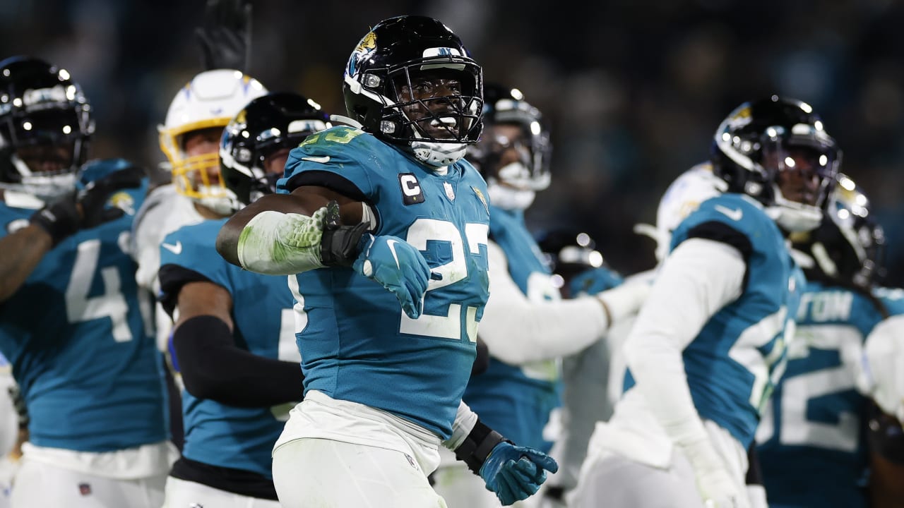 Listen to Jacksonville Jaguars' sideline mic'd up at start and end of  27-point comeback win vs. Los Angeles Chargers