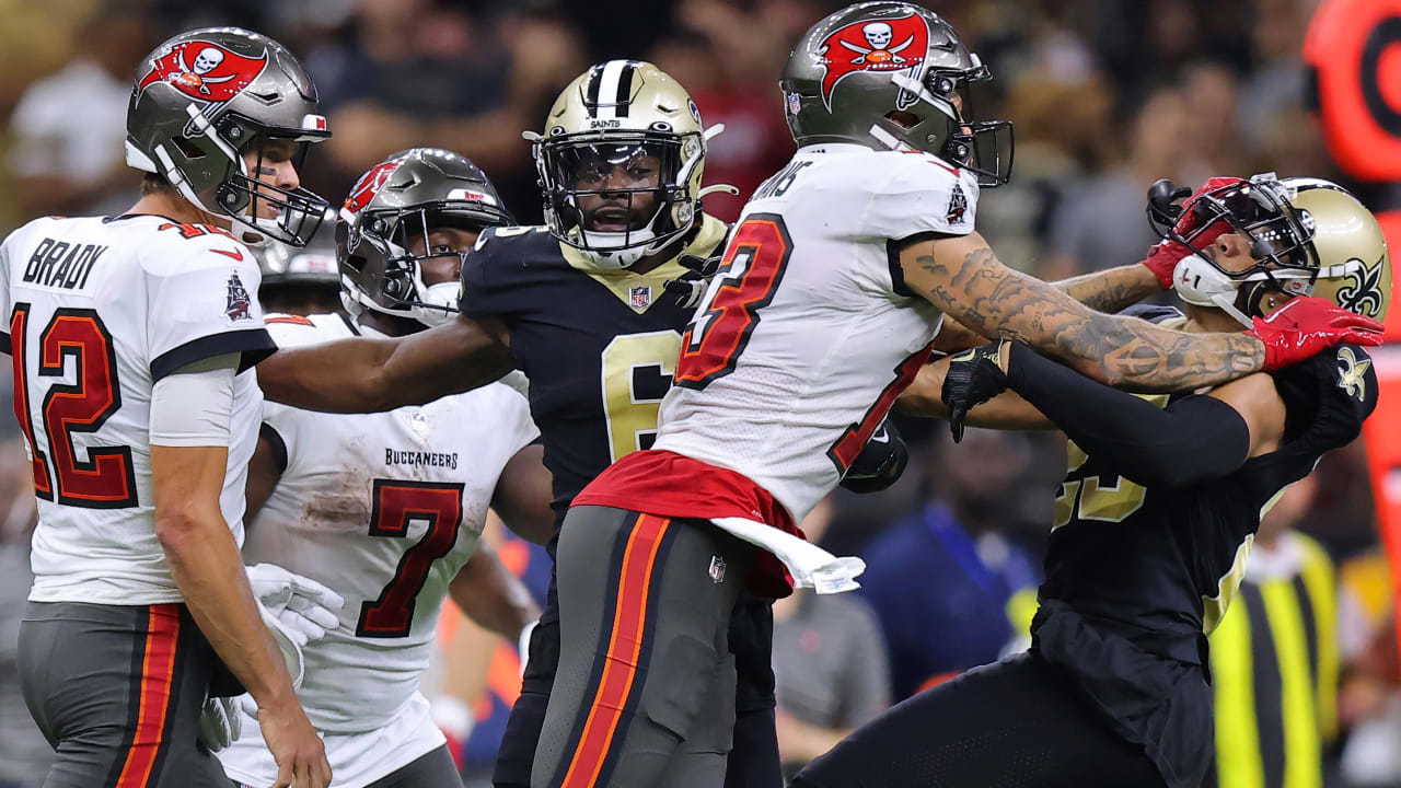 Buccaneers WR Mike Evans, Saints CB Marshon Lattimore ejected for role in  fight