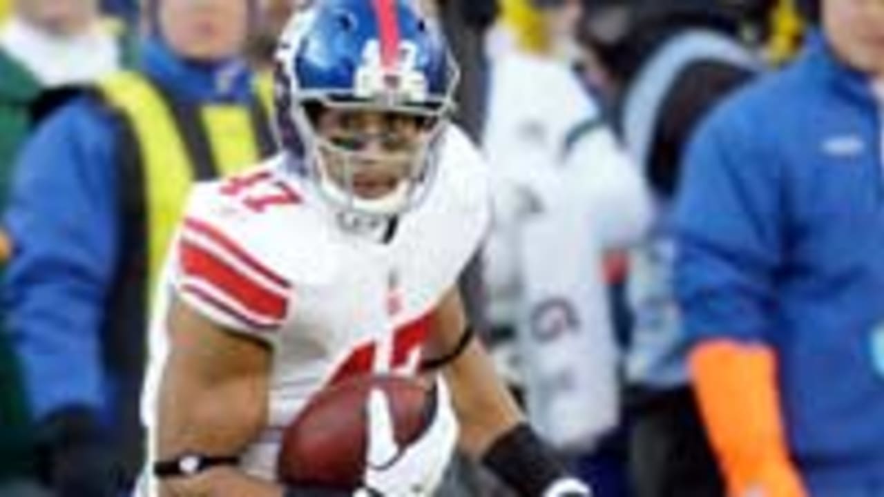 Travis-Beckum-121103-Spot.jpg