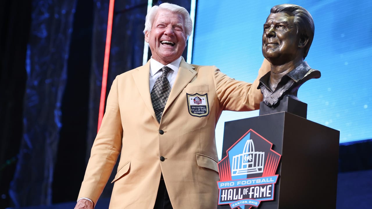 NFL on FOX - How many Hall of Famers spent the majority of their career  with your NFL team?? (h/t Pro Football Hall of Fame)