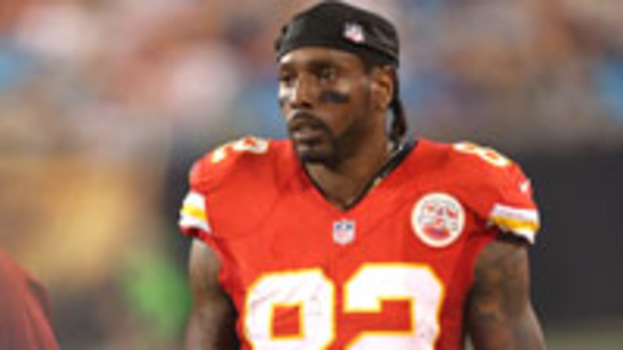 Dwayne-Bowe-sl-010115.jpg