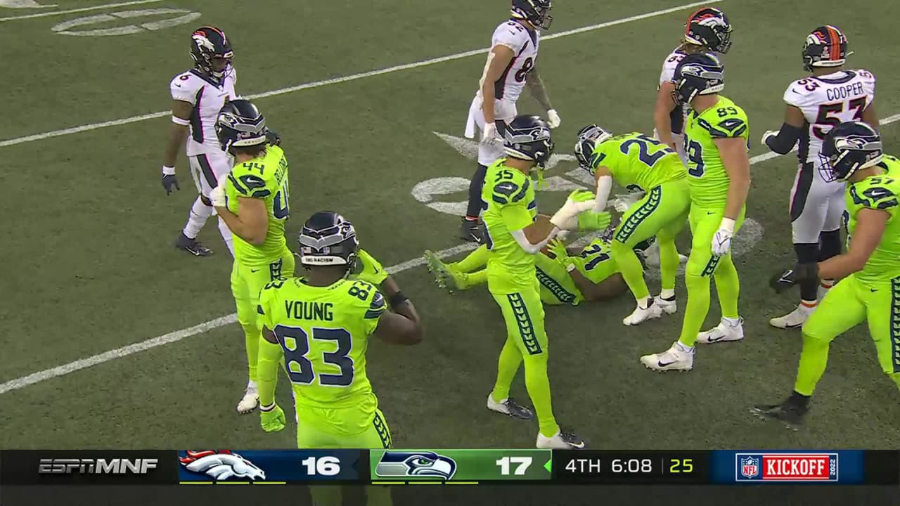 Seahawks vs Broncos live score & H2H