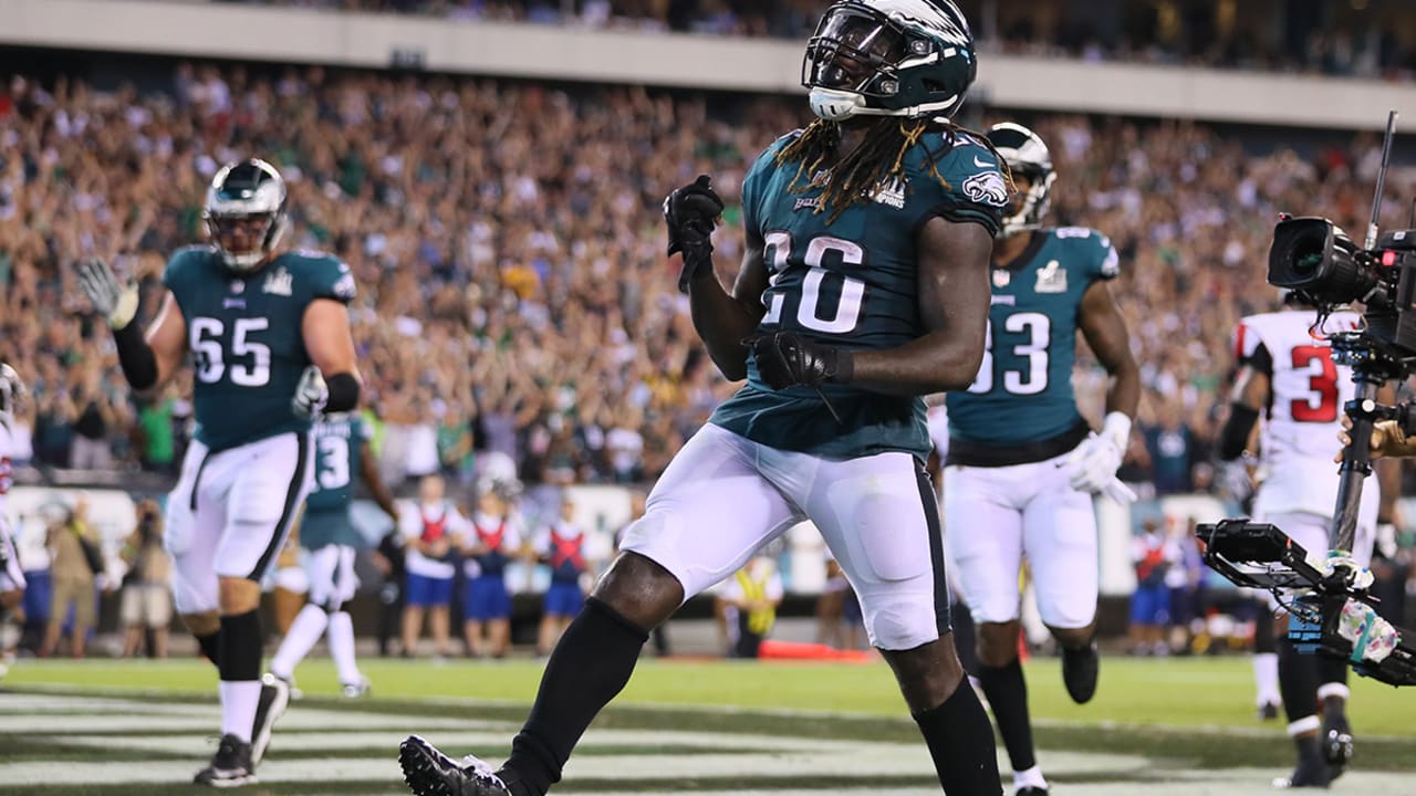eagles-180906-sl.jpg