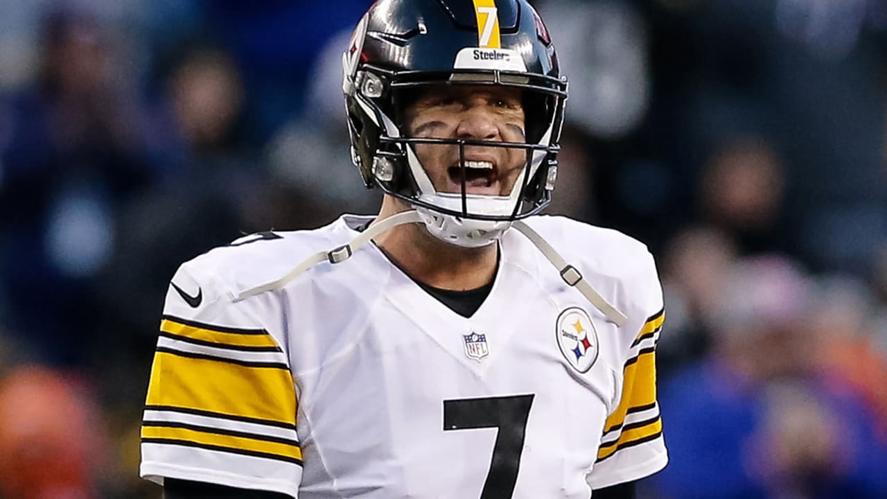 Ben Roethlisberger 181126 sl.jpg