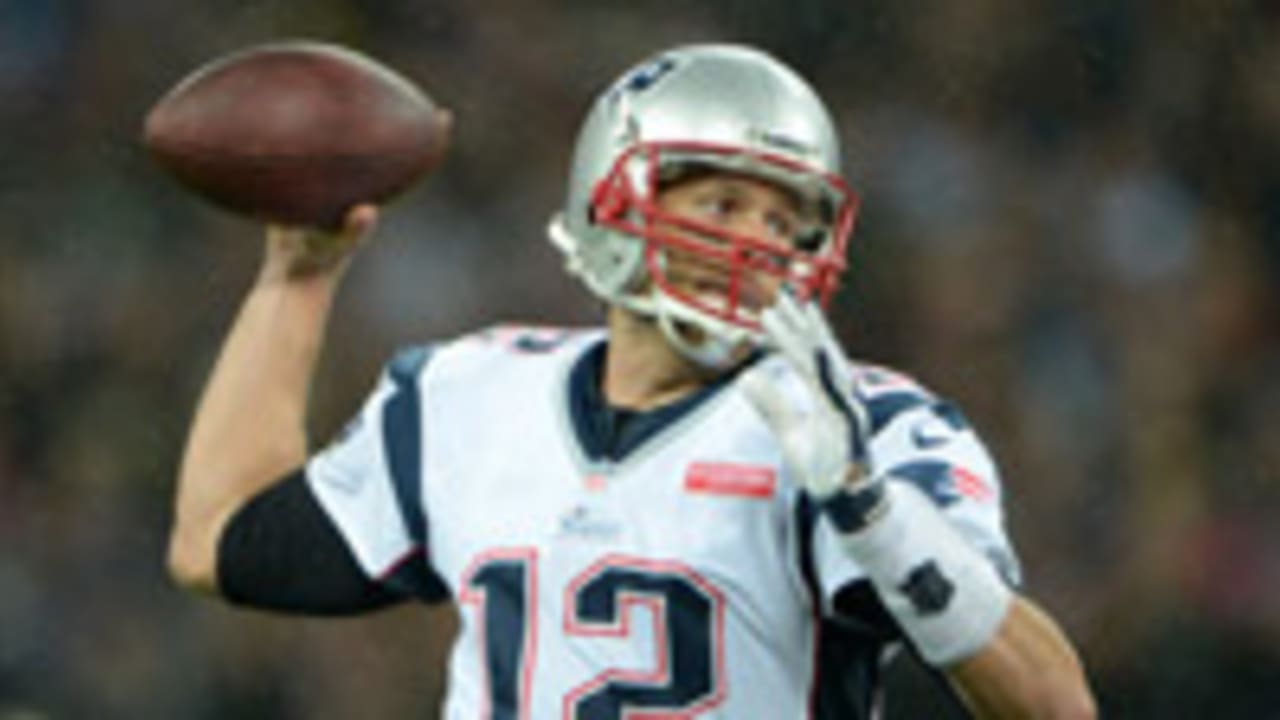 tom-brady-121105-spot.jpg