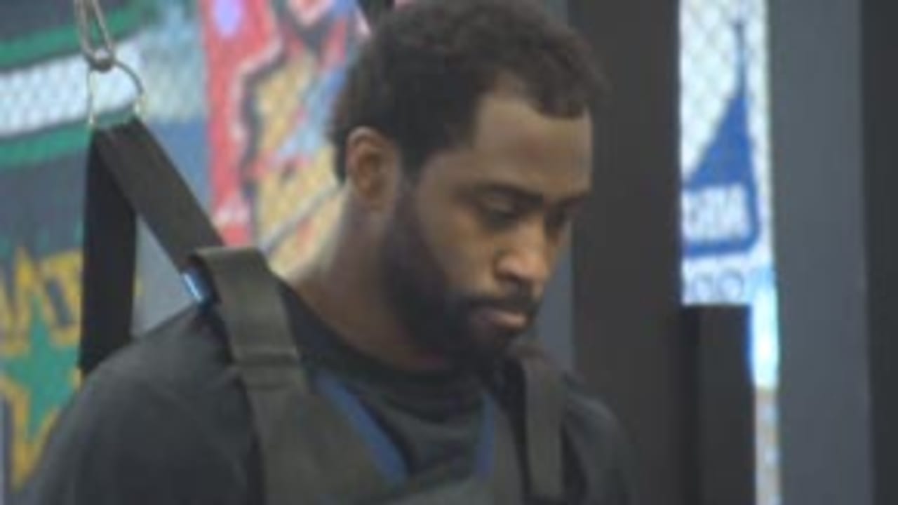 darrelle-revis-093813-300x164.jpg